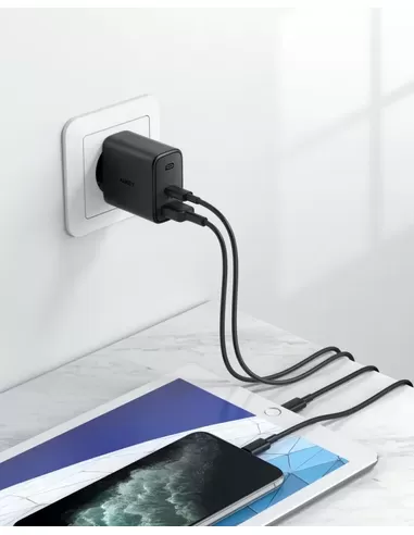 Aukey 2 Port Power Delivery Charger 30W (USB A + USB C)
